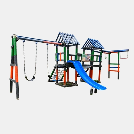 Parque infantil mediano